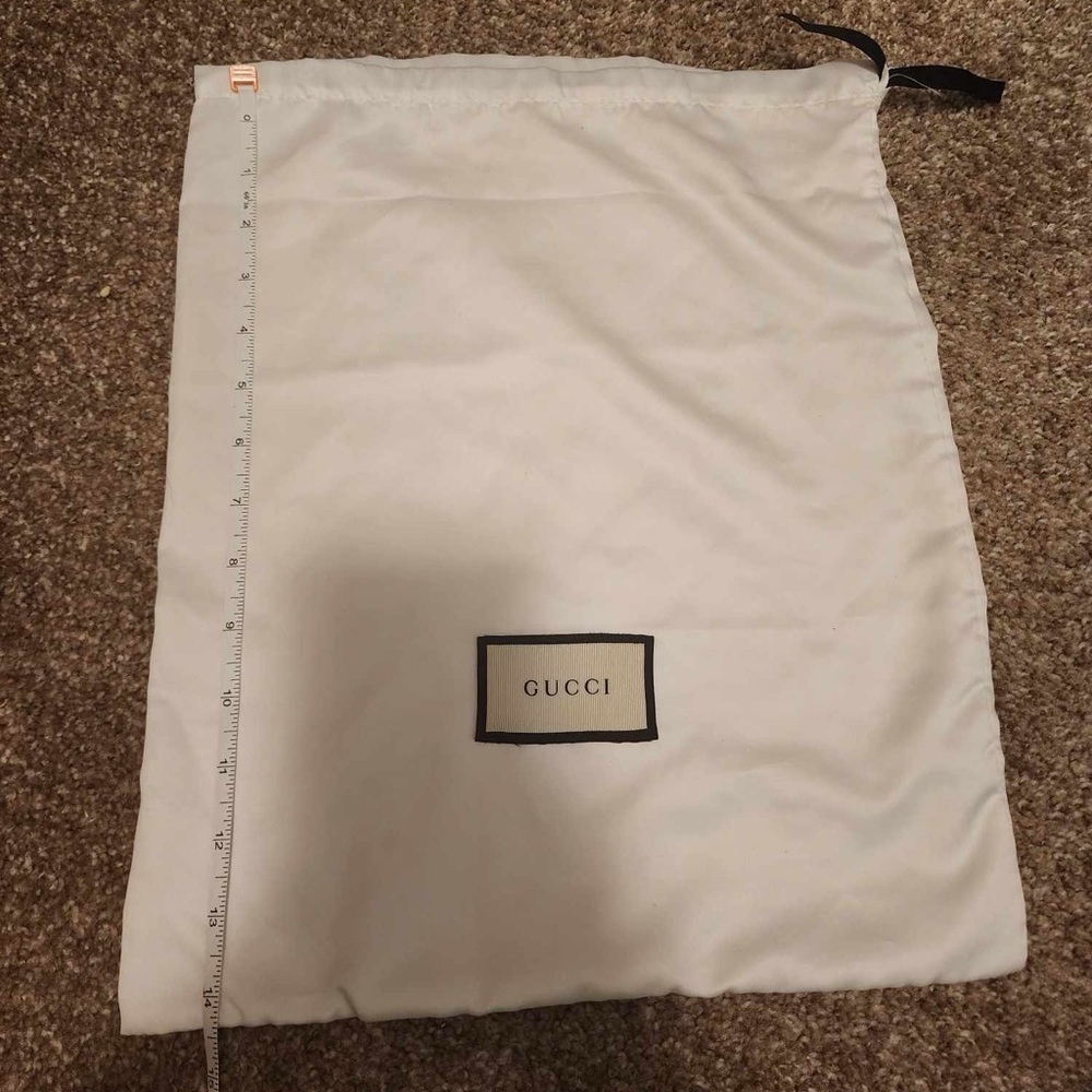 Gucci satin dustbag